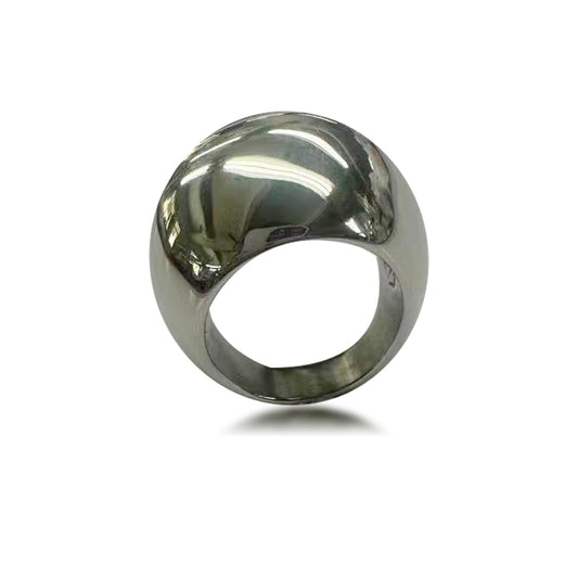 DLB Aura: Sleek Titanium Minimalist Ring (silver) - Fashion Elegance