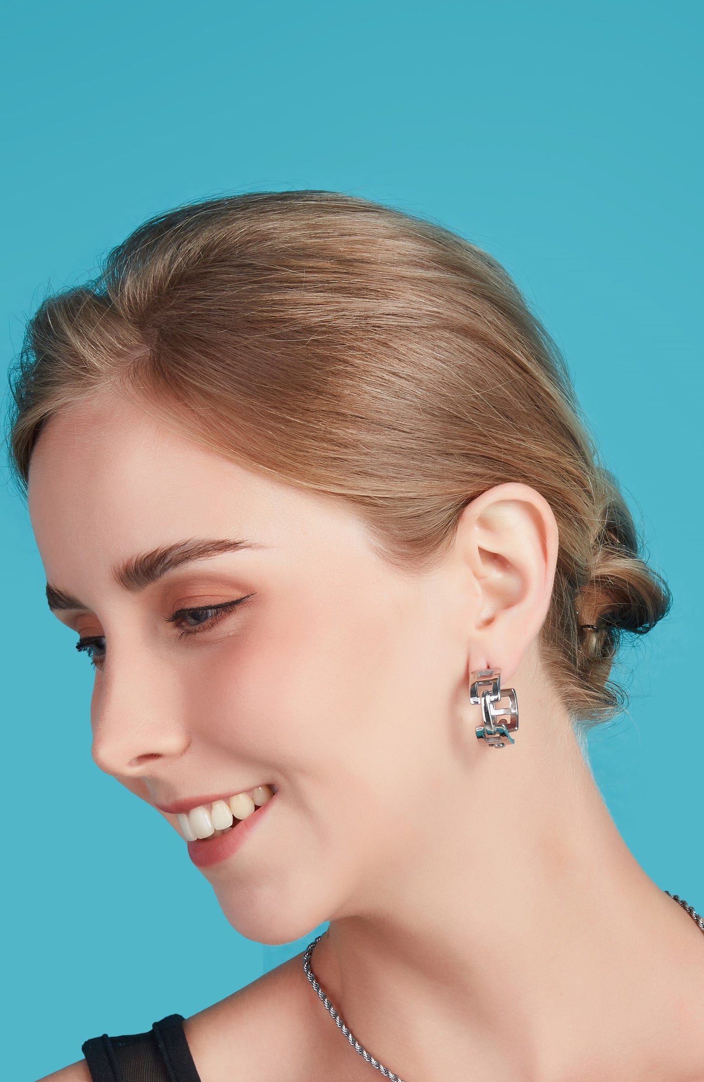 DLB Modernist Links: Geometric silver-Tone Hoop Earrings